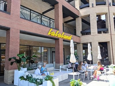 La La Land Kind Cafe