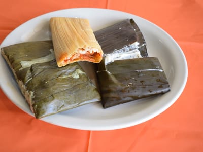 La Luna Bakery & Cafe