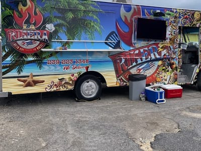 La rikera food truck