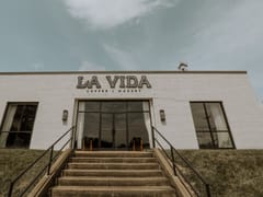 La Vida Coffee + Market