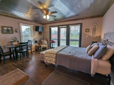 Lake Cumberland Resort III