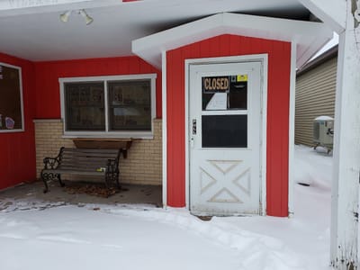 Lake Tomahawk Village Cafe & Pub