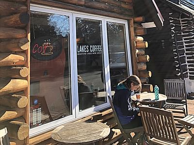 Lakes Coffee