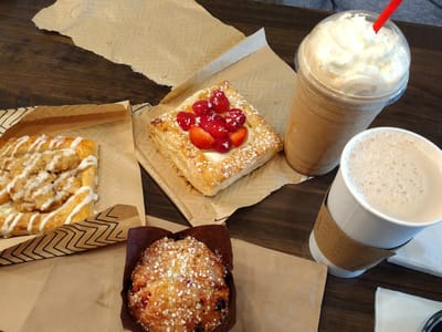 Lakeside Bistro & Boutique