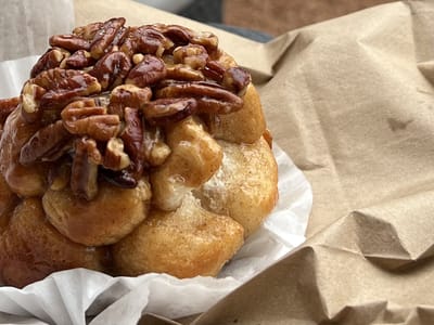 Lakeside Bistro & Boutique