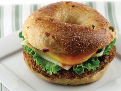 Lakeside Coffee, Smoothie & Bagel Bar