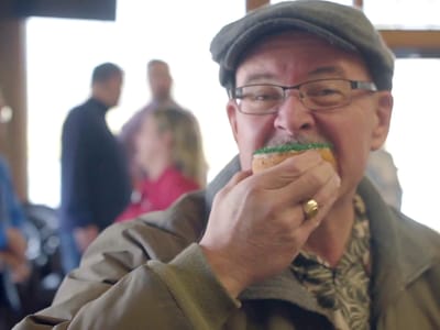 LaMar's Donuts and Coffee