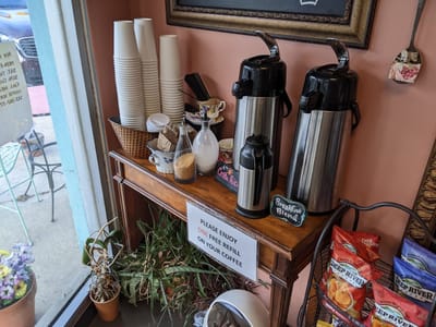 Latte Vista Cafe & Coffee Shop