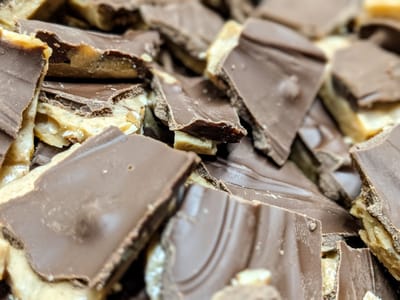 Lava's Javas & Treats