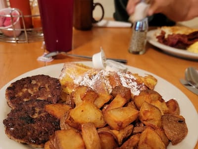 Laverna's Coffee Shop