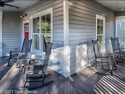 Lazy Labrador Coffee House