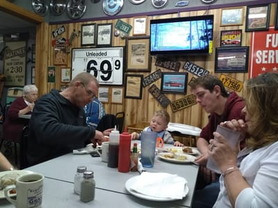 LD's Filling Station