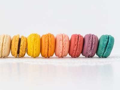 Le Macaron French Pastries