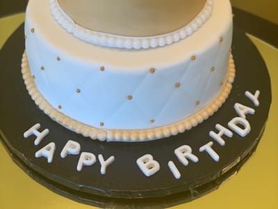 Le Paris Coffee and Pastry