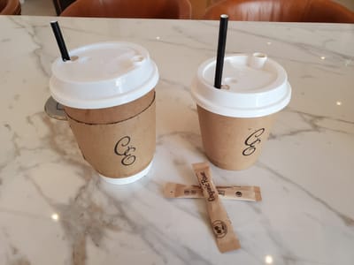 Le Petit Cafe + Boutique