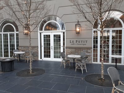 Le Petit Cafe + Boutique