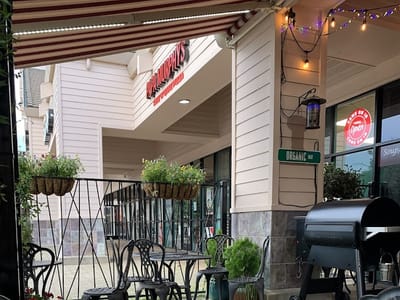 Le Testimony Organic Bistro