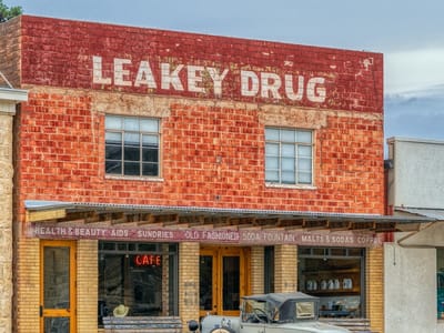 Leakey Drug