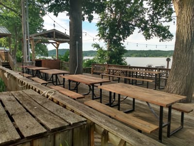 Lee's Grandlake Cafe