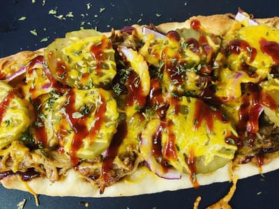 LeeAndrea's Sweet Treats Cafe & Bakery