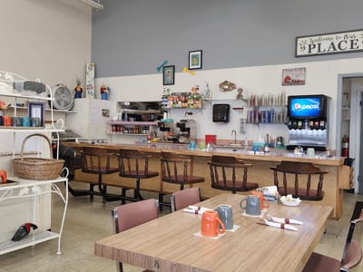 Leona's Cafe Reedsport