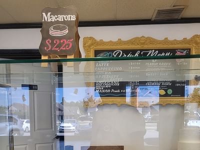 Les Amis Bake Shoppe