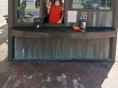 Leunig's Petit Bijou