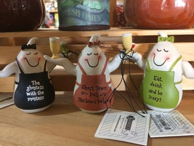 Licks Orchard Gifts and Music