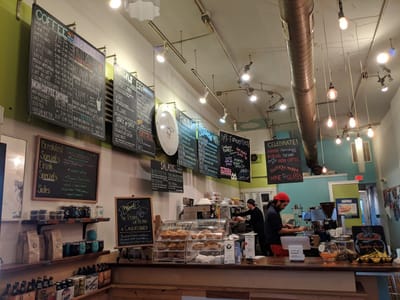 Lift Coffee Shop & Cafe