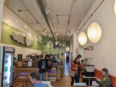 Lift Coffee Shop & Cafe