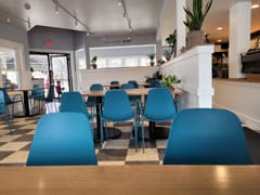 Light Rail Cafe & Roaster