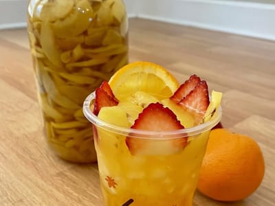 Lily coffee, tea & bread