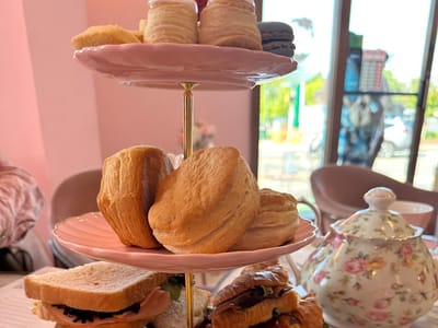 Lilys Chocolate & Coffee