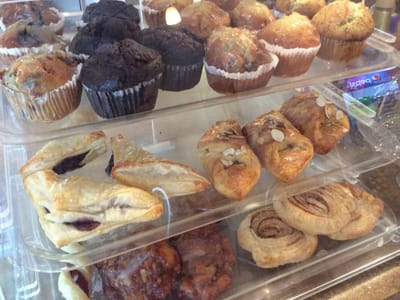 Lingonberry's Pastry and Coffee Shop & Lodge