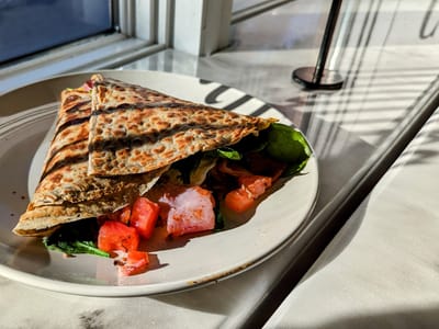 Lisa's Creperie & Cafe