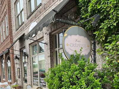 Lisa's Creperie & Cafe