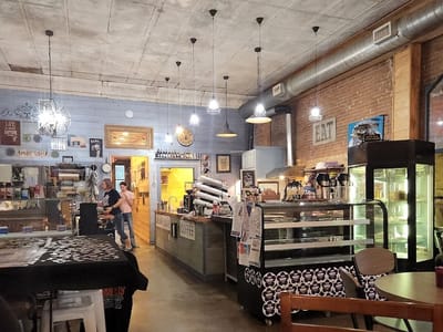 Lissa's Restyled Sip & Shop