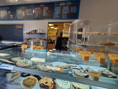 Little J's Bakeshoppe & Coffee