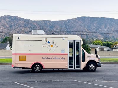 little lamb coffee & clay: a mobile shop