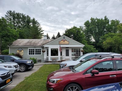 Little Rooster Café