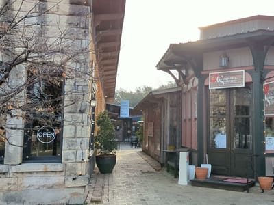 Lively Coffee House & Bistro