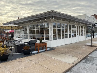 Living Room Coffee & Kitchen