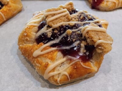 LJ Beaners Bakery and Cafe