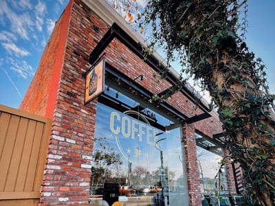 Lo/Cal Coffee & Market