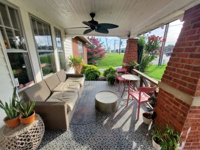 Local Roots Coffee Shop