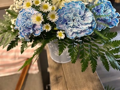 Local Roots Floral and Gifts LLC