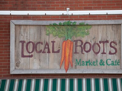 Local Roots Market & Café