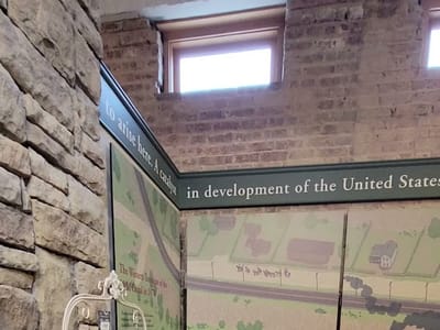 Lock 16 Cafe & Visitor Center