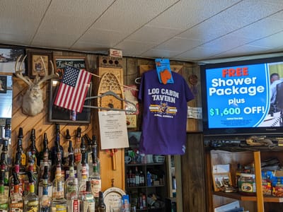 Log Cabin Tavern & Cafe