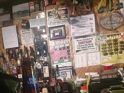 Log Cabin Tavern & Cafe